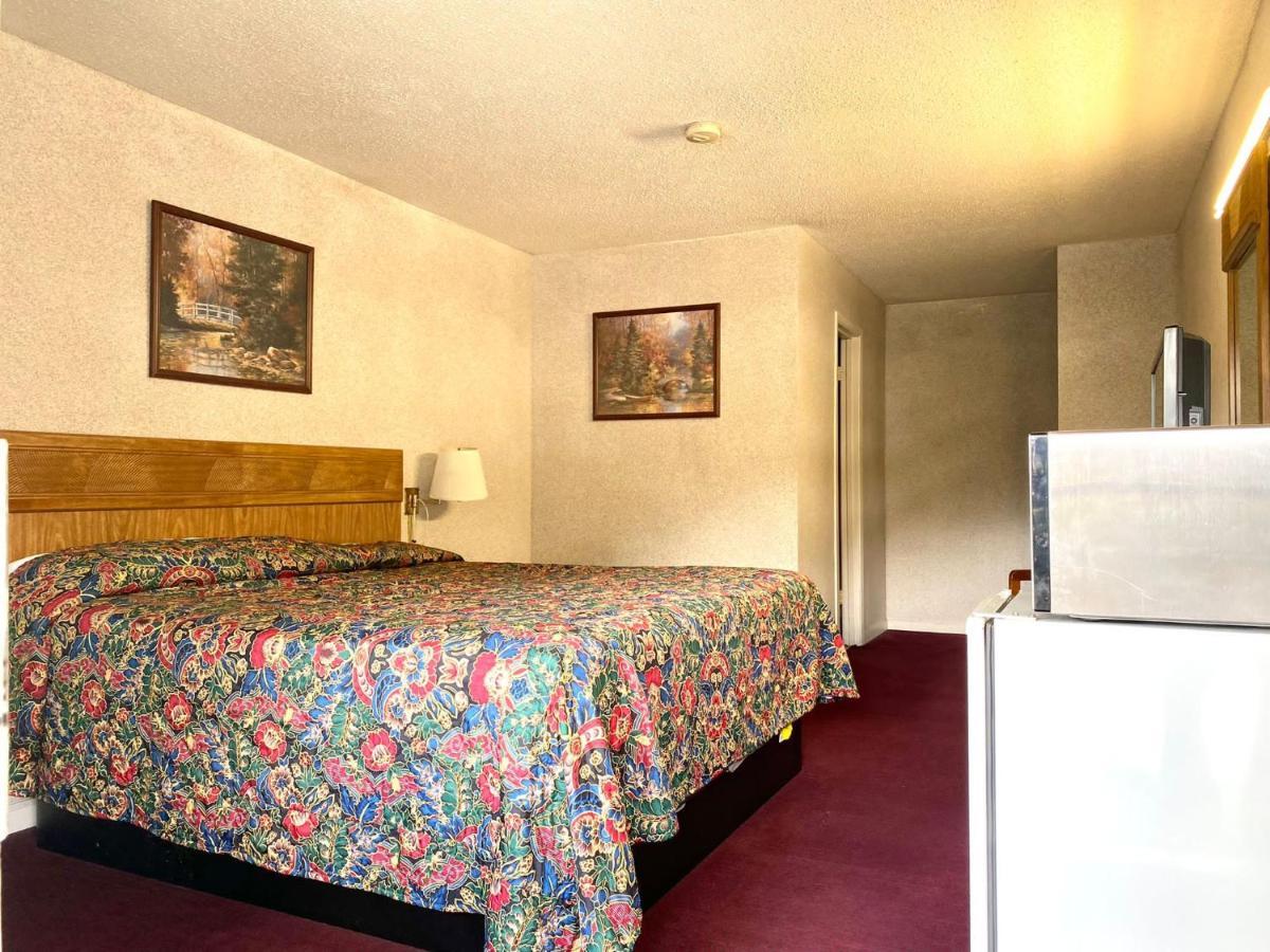 Economy Inn Суитуотер Экстерьер фото